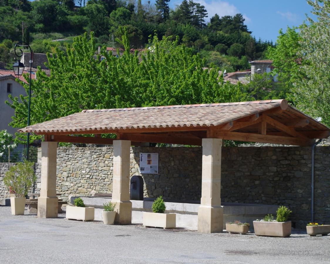 Logis Du Champ De Mars Hotel Puy-Saint-Martin Exterior foto